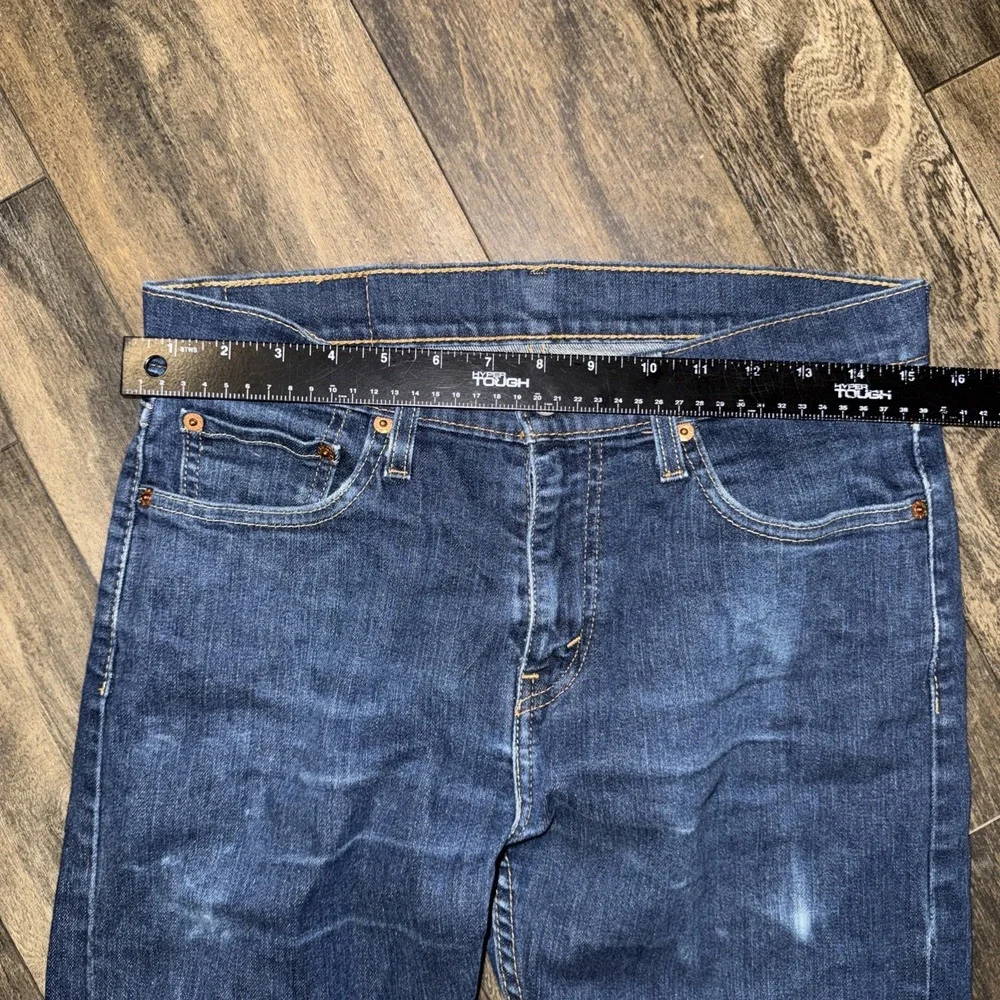 Levi's 502 Jeans Dark Wash Denim Straight Leg Slim Fit Men's Size 30x30 Faded